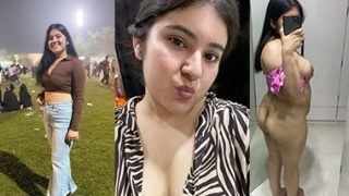 Tamil Chubby Horny Girl Fingering & Showing Boobs