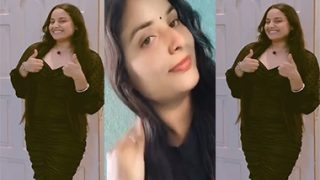 Desi Horny Wife Showing Asshole & Big Boobs