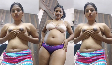 Horny Kerala Mallu Girl Her Juicy Pussy Fingering Showing