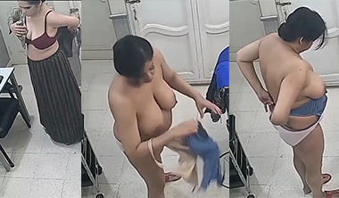 Nude Bhabhi On Parlor – Dress Changing Spy Cam Captured Clips