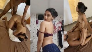 Tamil Teen Maal Showing Boobs & Threesome Sex Video