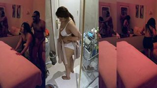 Massage Parlour Babe Sex – With Customer Hidden Cam Leaked